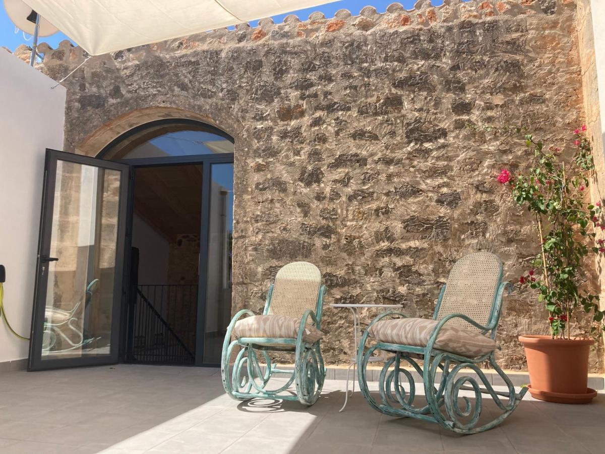 Can Roig Ses Salines  Kültér fotó